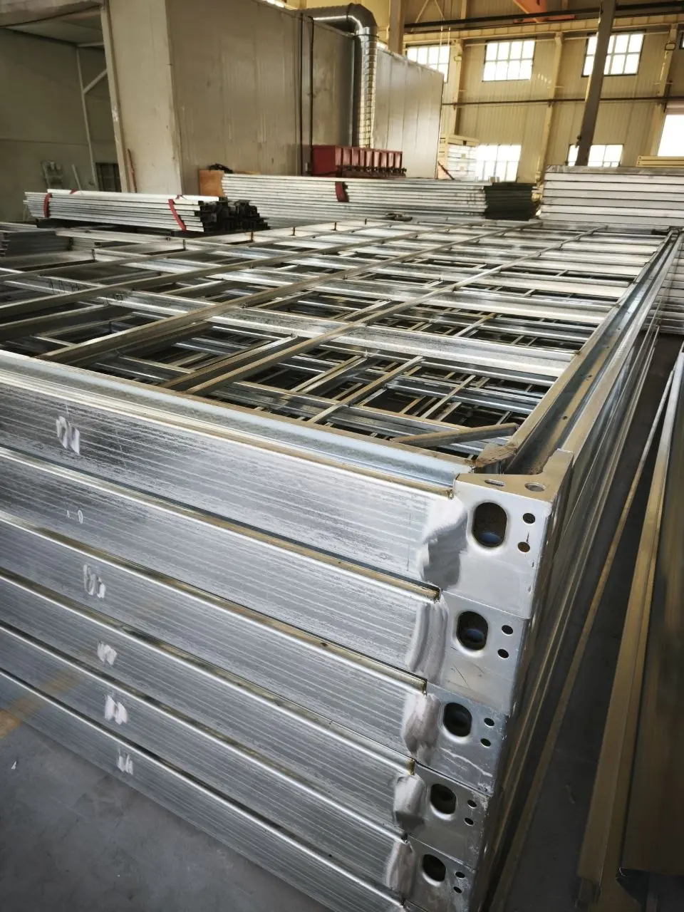 Floor frames of block containers of one standard size stacked at the INTERMODULE factory